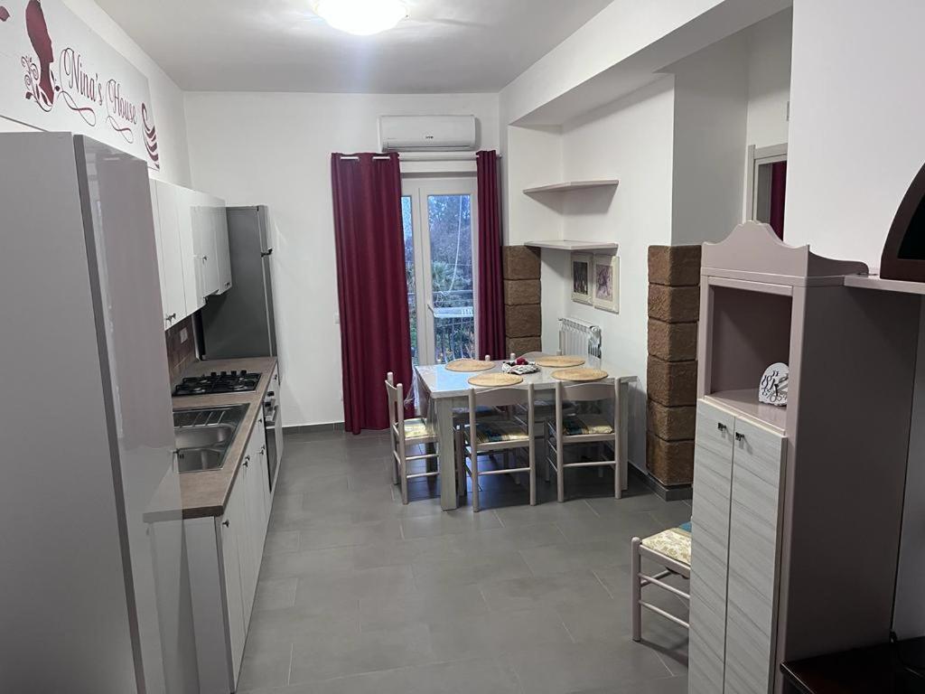 Appartamento Nina's house 2, a 300 metri dal mare Santa Caterina Dello Ionio Marina Esterno foto